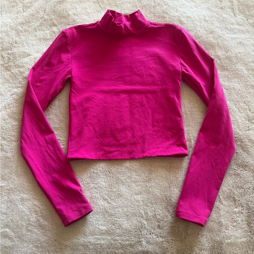 Aritzia Babaton Women's contour hot Pink Long Sleeve turtleneck Top S